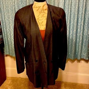 Vintage 80s big shoulder pads blazer jacket. 🔥